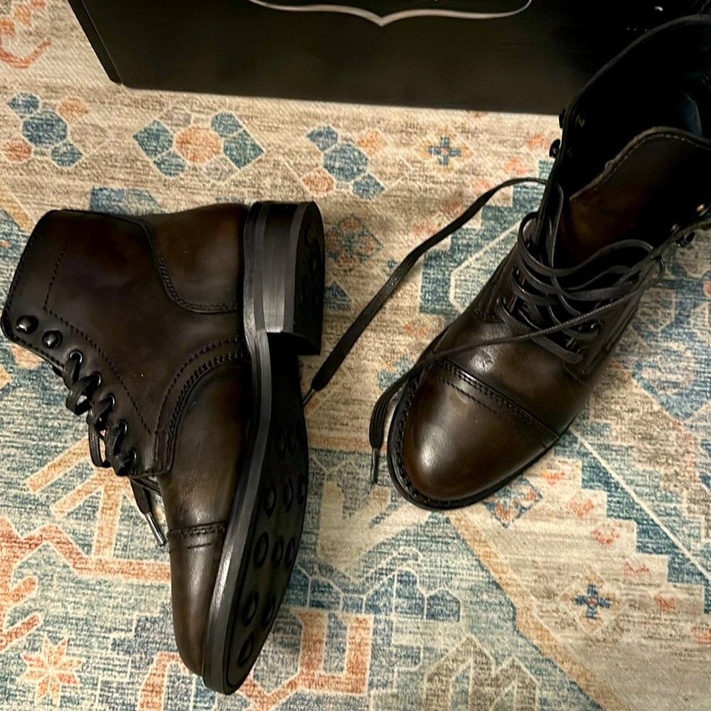 Thursday boots never worn!